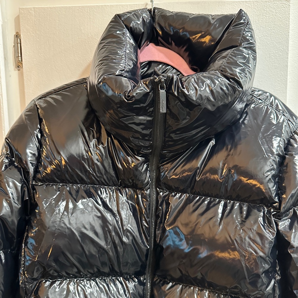 Carbon38 Shiny Black Takara Shine Puffer Jacket Medium - Picture 7 of 15